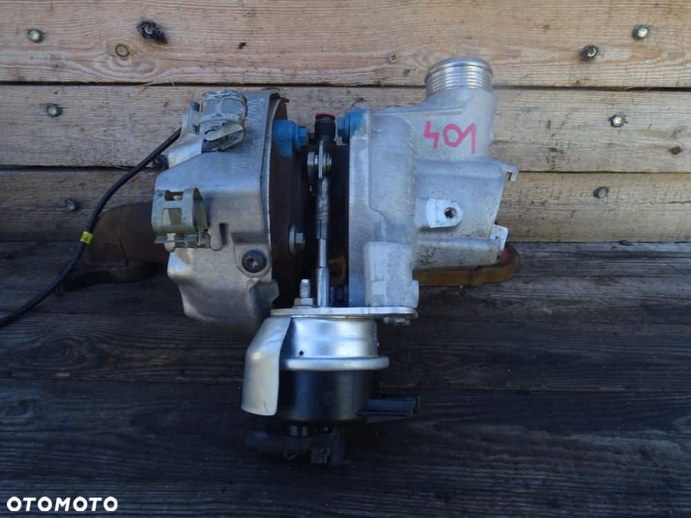 TURBOSPRĘŻARKA Z KOLEKTOREM WYDECHOWYM VW AUDI SKODA 04L253016F 04L971501C