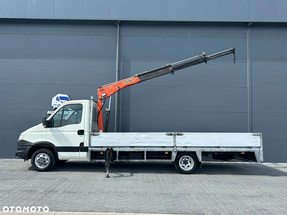 Iveco Daily 50C15 35C15 3.0 HPI MOCNY HDS 2020kg Palfinger PC3300 + skrzynia **Wzmocnione zawieszenie**Klima**DMC 3,5t**Na bliźniakach**Hak 3,5t.** - 2