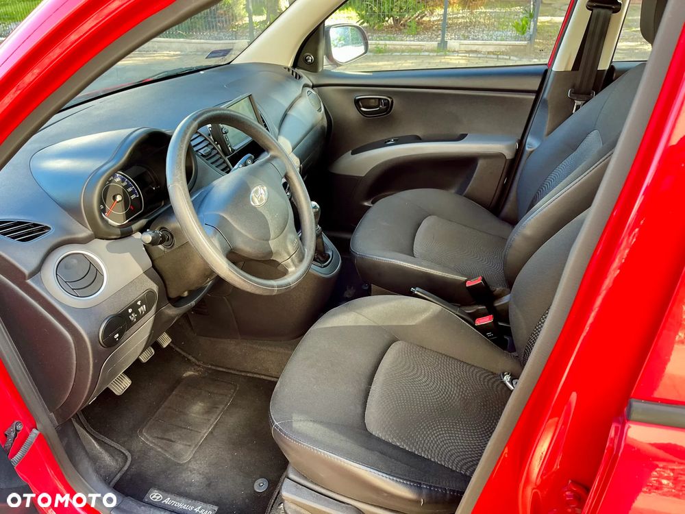 Hyundai i10 1.1 UEFA EURO 2012 Edition - 10