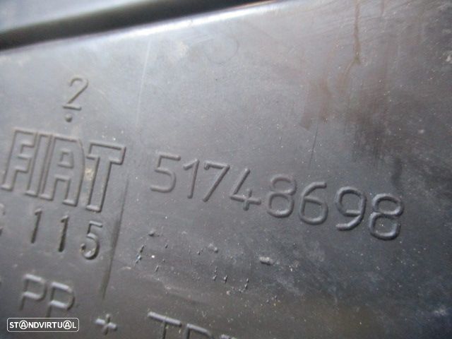 Grelha Friso 51748698 FIAT GRANDE PUNTO 2009 Frente TORPEDO FIAT GRANDE PUNTO 2015 1.3JTD 84CV 5P PRETO FRT - 3