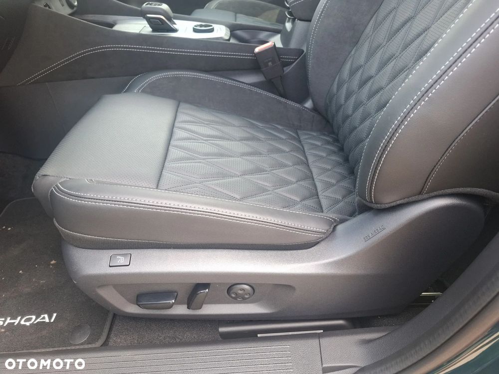 Nissan Qashqai 1.3 DIG-T MHEV 4x4 Tekna+ Xtronic - 11
