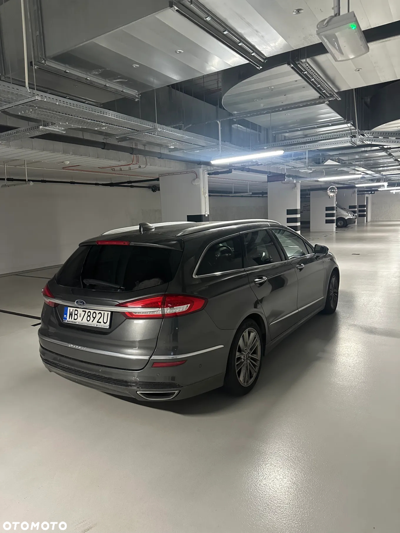 Ford Mondeo 2.0 EcoBlue Vignale - 2