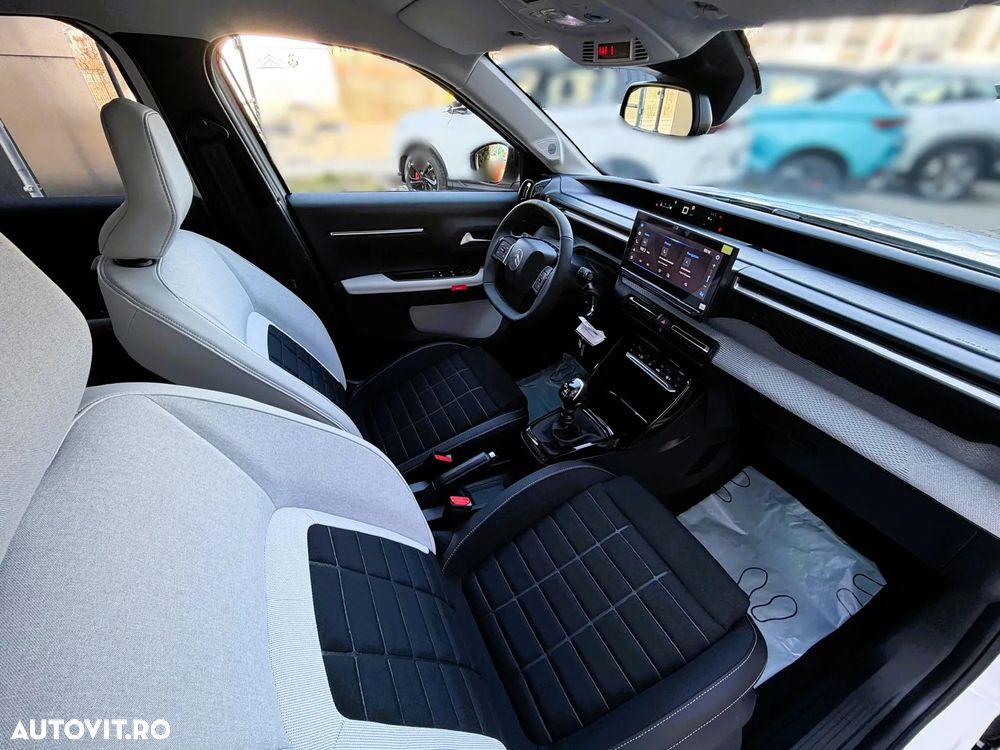 Citroën C3 1.2 PureTech 100 S&S BVM6 MAX - 17