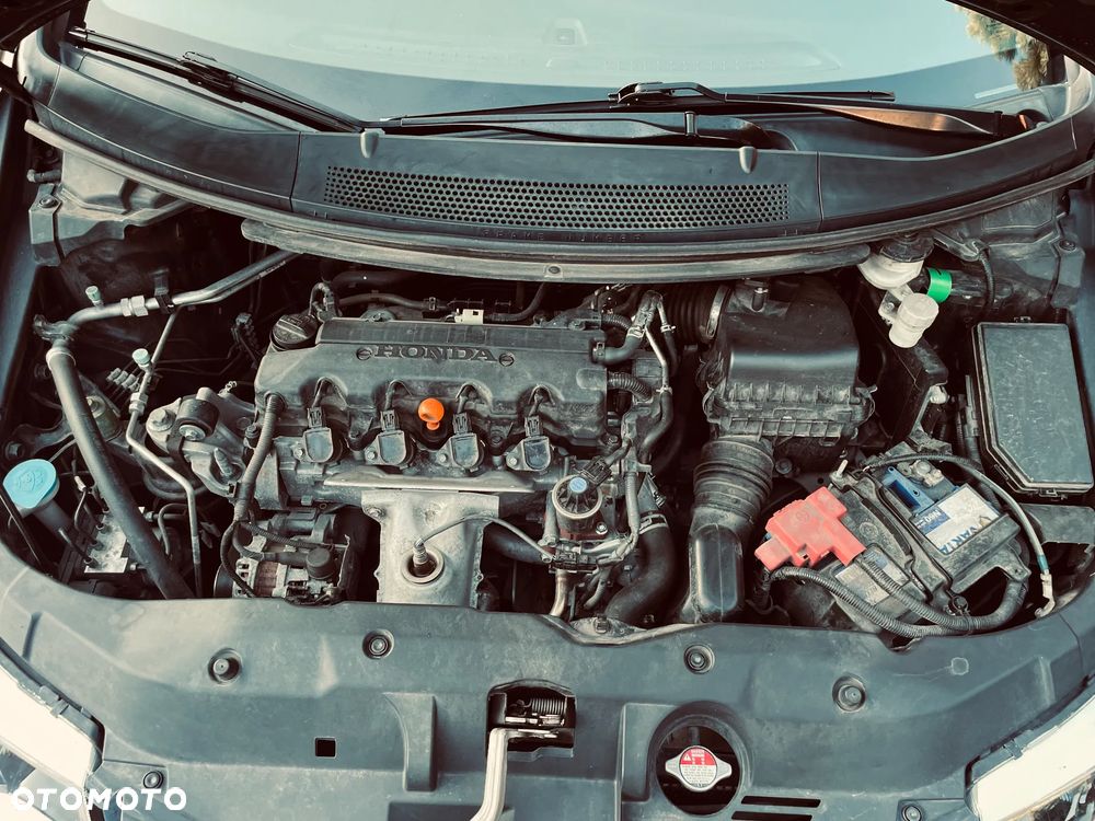Honda Civic 1.8 S - 11