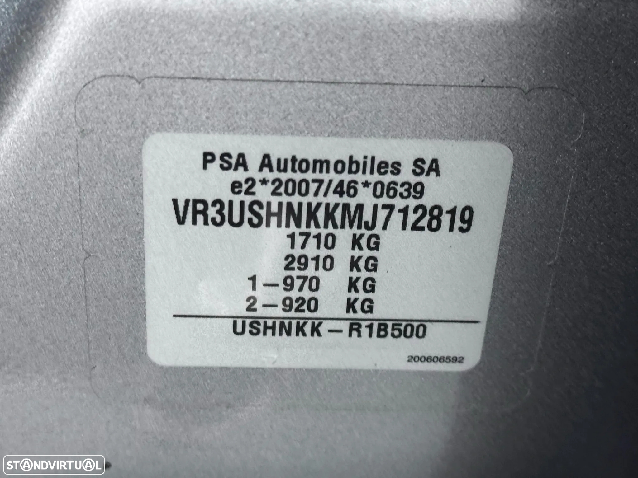 Peugeot 2008 PureTech 100 Allure - 22