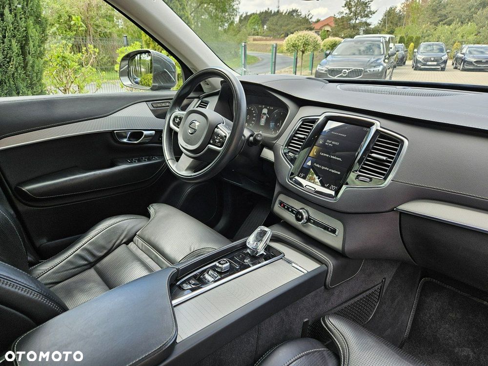 Volvo XC 90 - 15