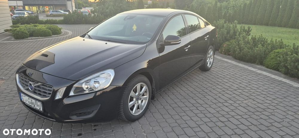 Volvo S60 D2 Kinetic - 2