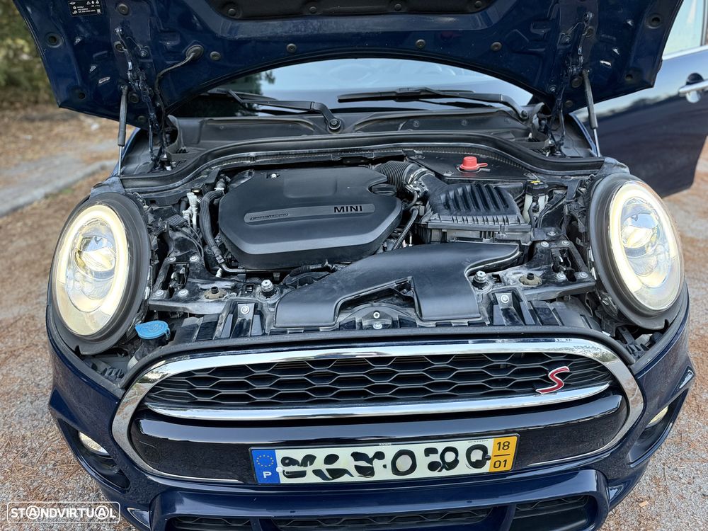 MINI 5 Portas Cooper SD Auto Desportiva - 52