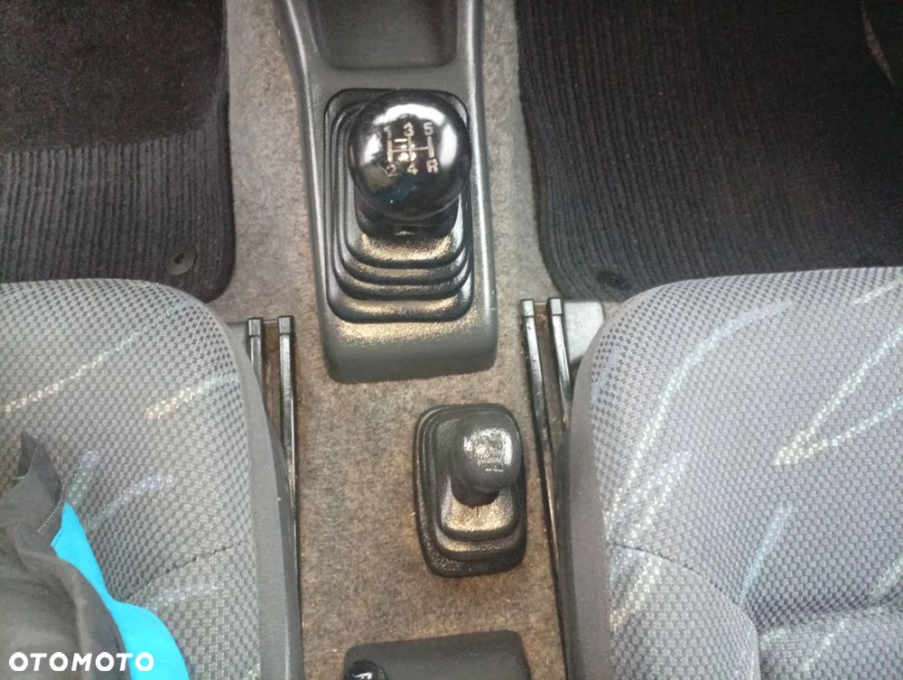 Suzuki Jimny Ranger - 18