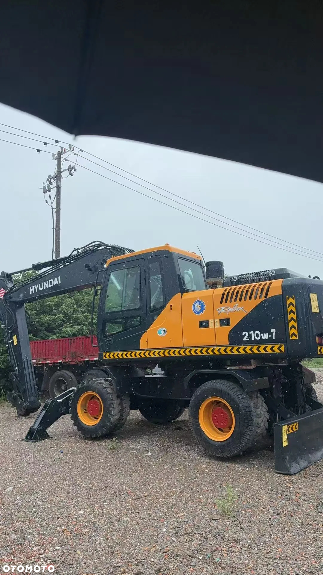 Hyundai R210W‑7 /Jak NOWA! /SUPER STAN / GPS W CENIE /Tylko 1,8T.MH. / DODATKOWE ŁYŻKI / CUMMINS / TRANSPORT W CENIE - 33