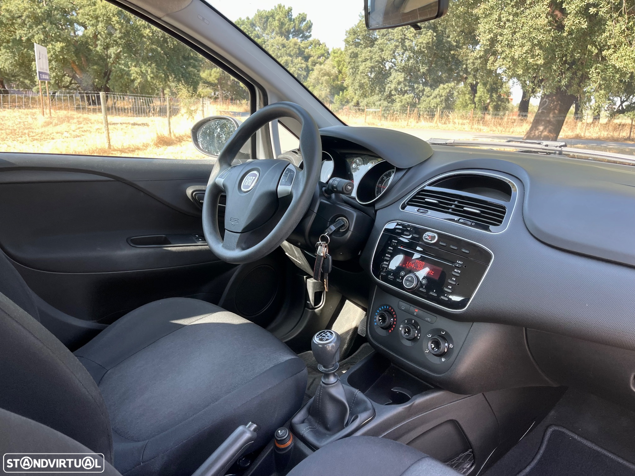 Fiat Punto 1.2 Lounge S&S - 16