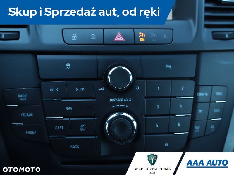 Opel Insignia - 15