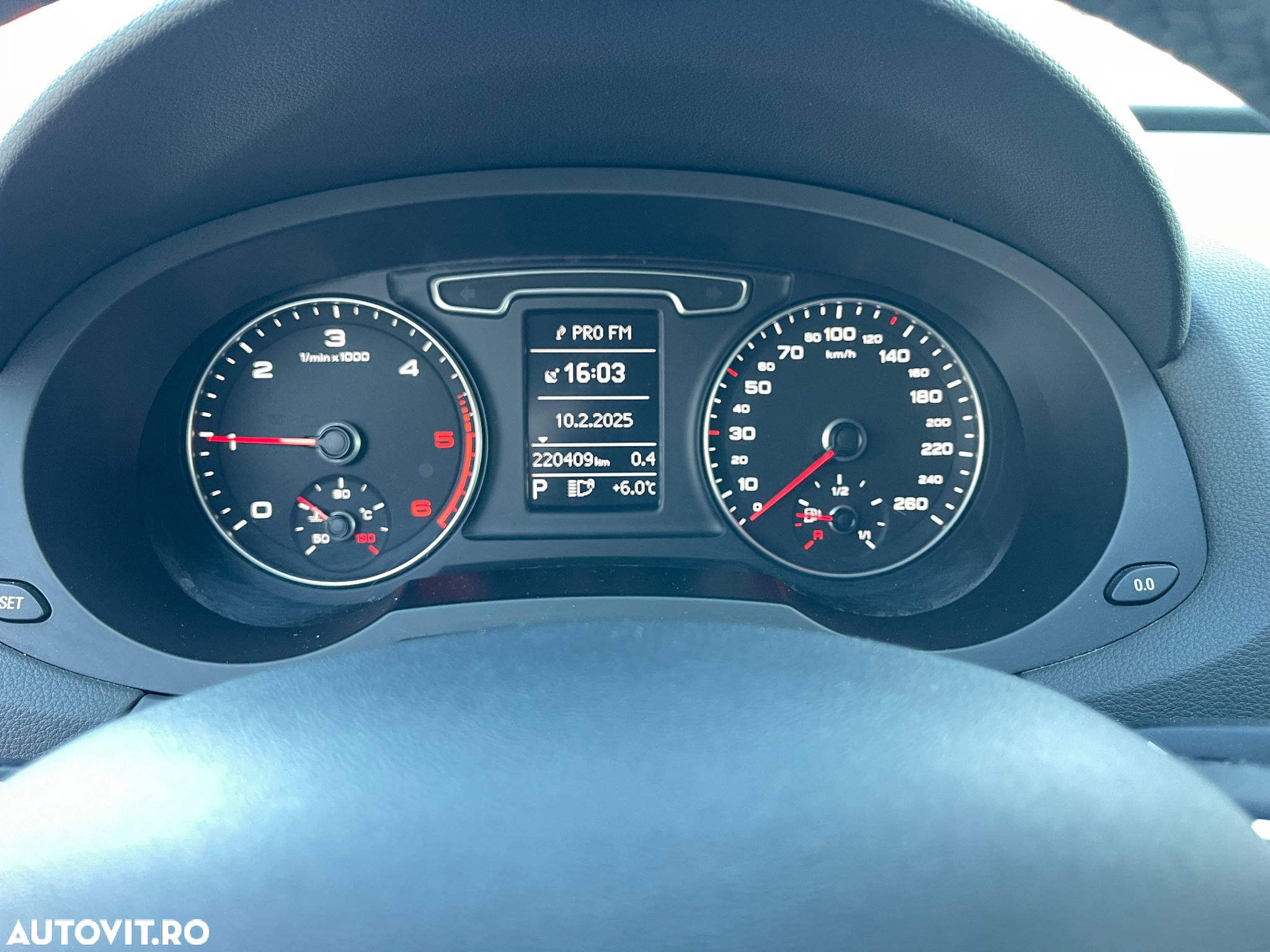 Audi Q3 2.0 TDI Quattro S tronic - 36