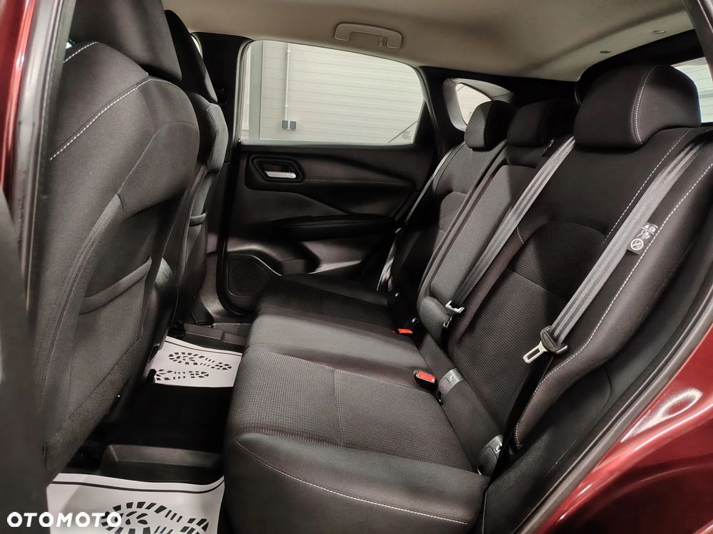 Nissan Qashqai 1.3 DIG-T DCT N-CONNECTA - 21