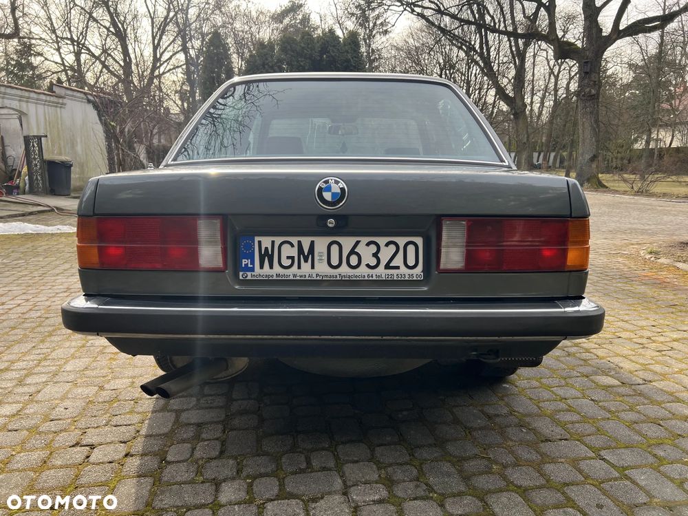 BMW Seria 3 - 9