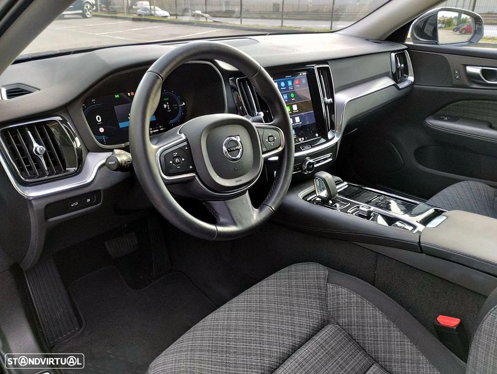 Volvo V60 2.0 T6 AWD TE Core - 2