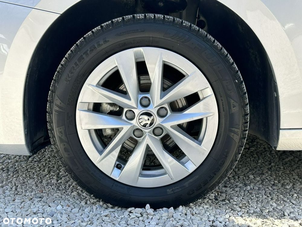 Skoda Fabia 1.0 Ambition - 34