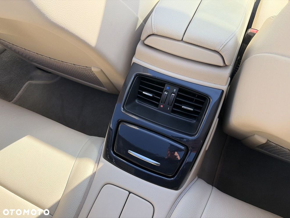 BMW Seria 3 - 18