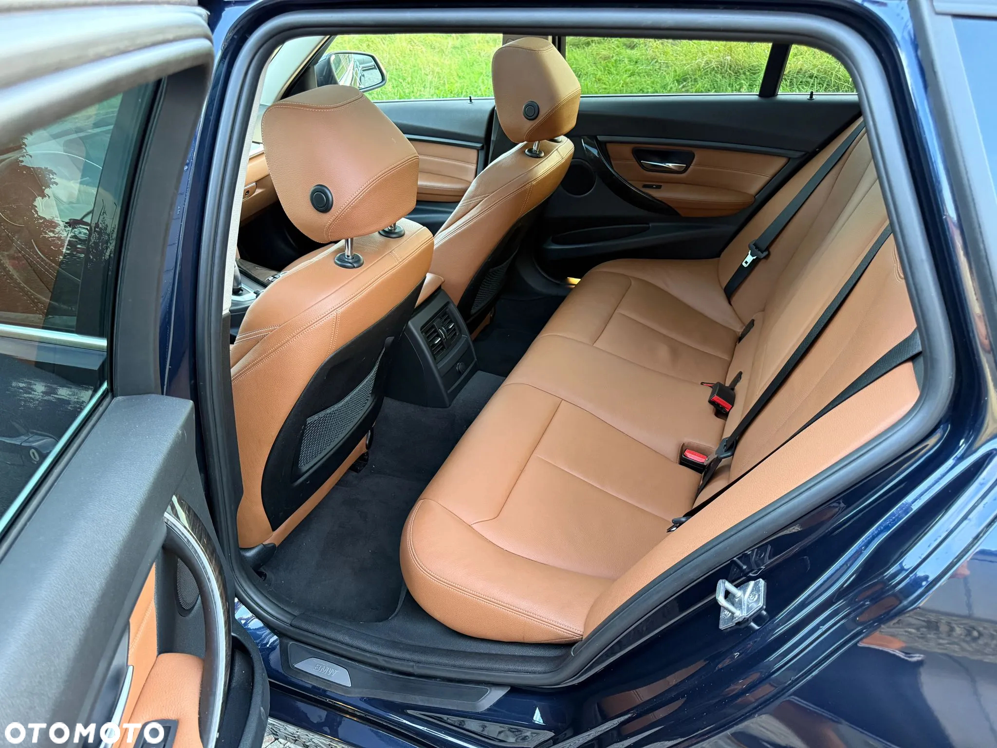 BMW Seria 3 330d Touring xDrive Sport-Aut Blue Performance Luxury Line - 23