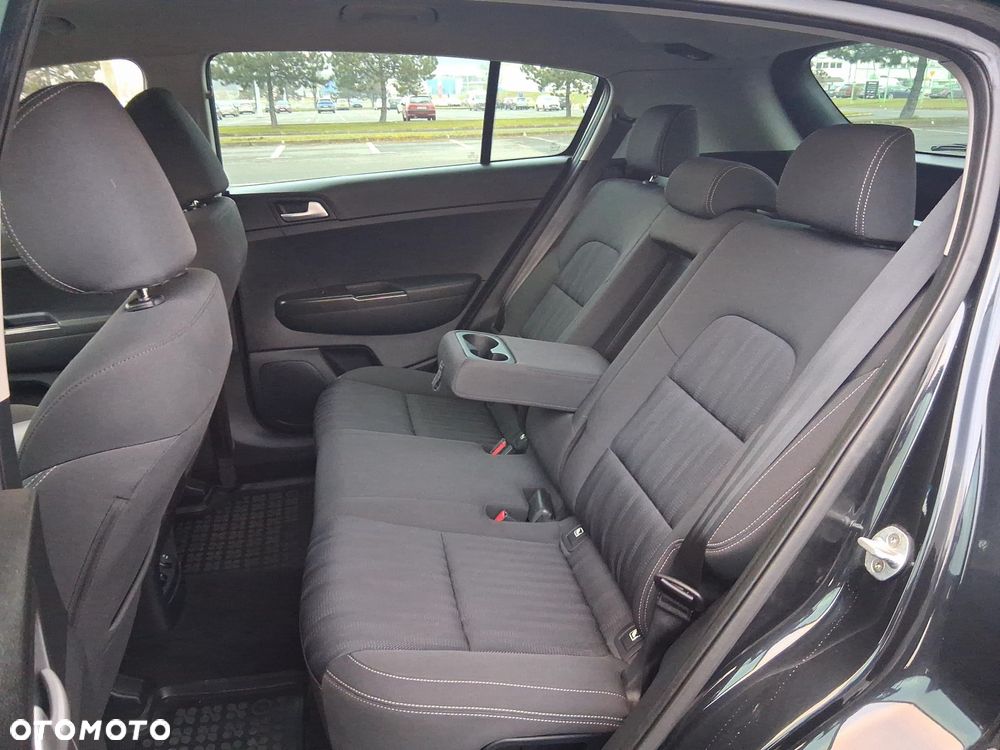 Kia Sportage 1.6 GDI L 2WD - 16