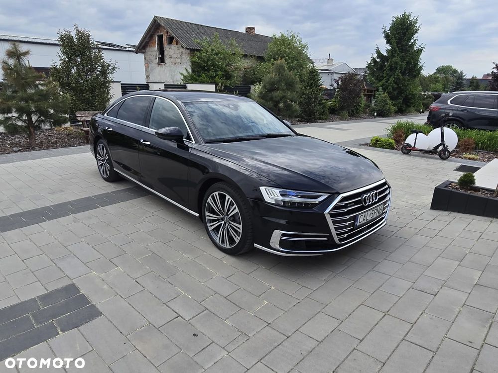 Audi A8 - 1
