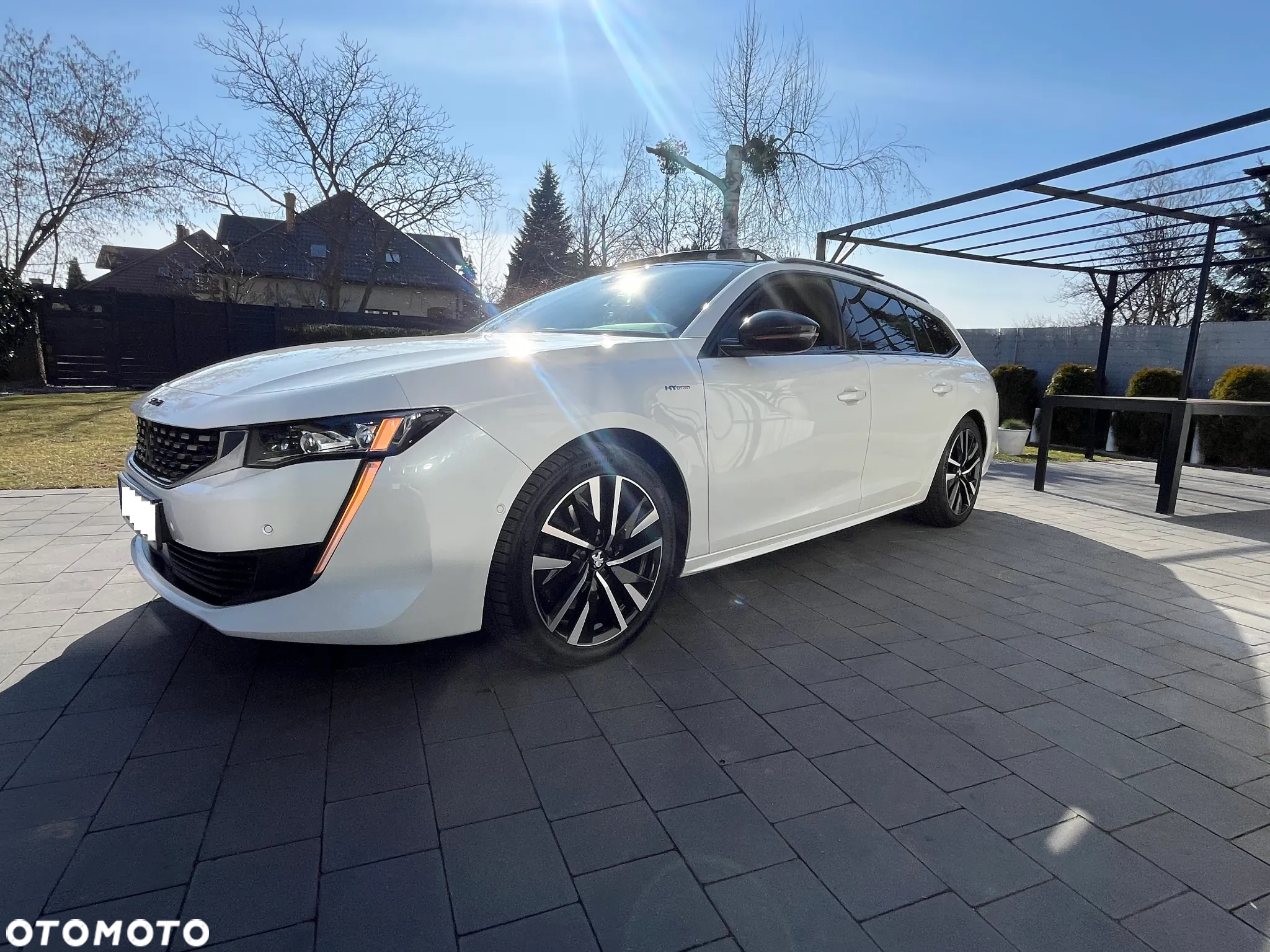 Peugeot 508 SW Plug-In Hybrid 225 e-EAT8 GT - 2