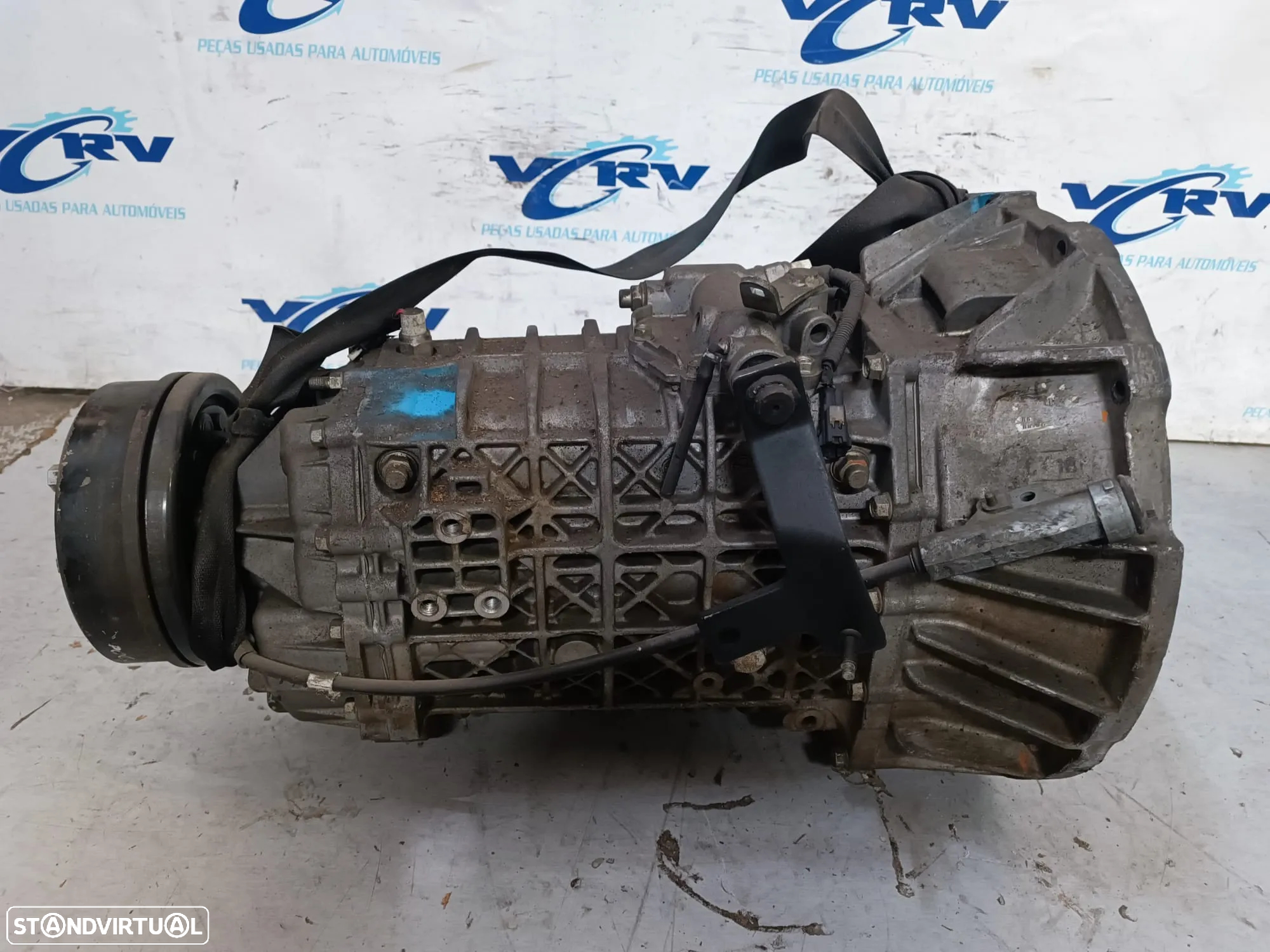 Caixa de velocidades Toyota Dyna 4.9d - 3