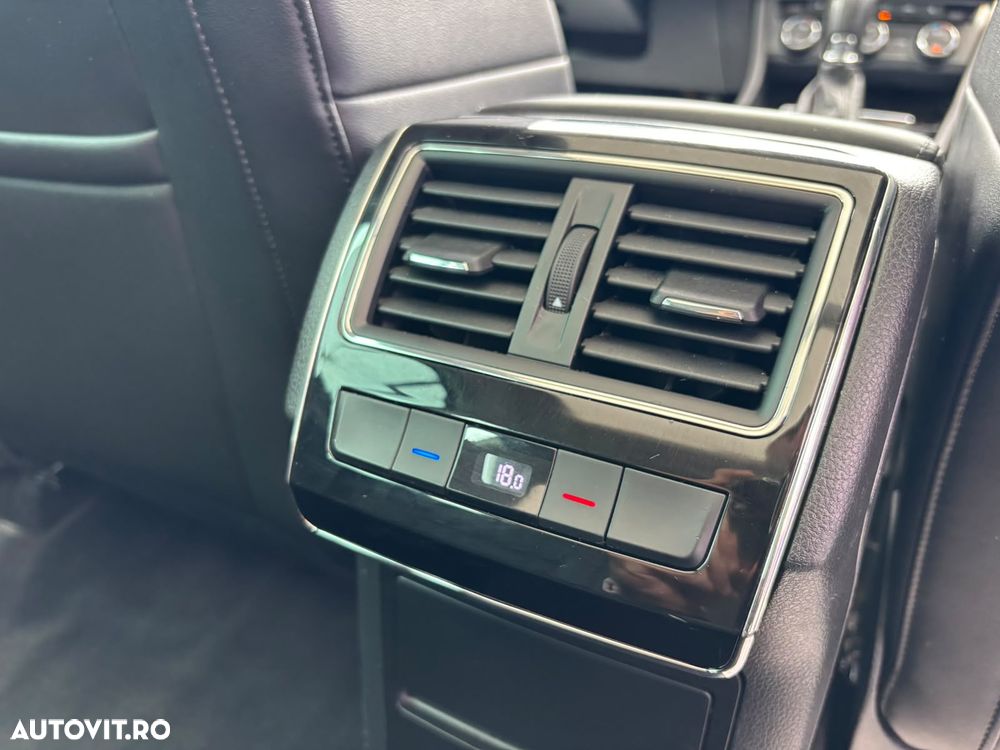 Skoda Superb 2.0 TDI DSG Ambition - 41