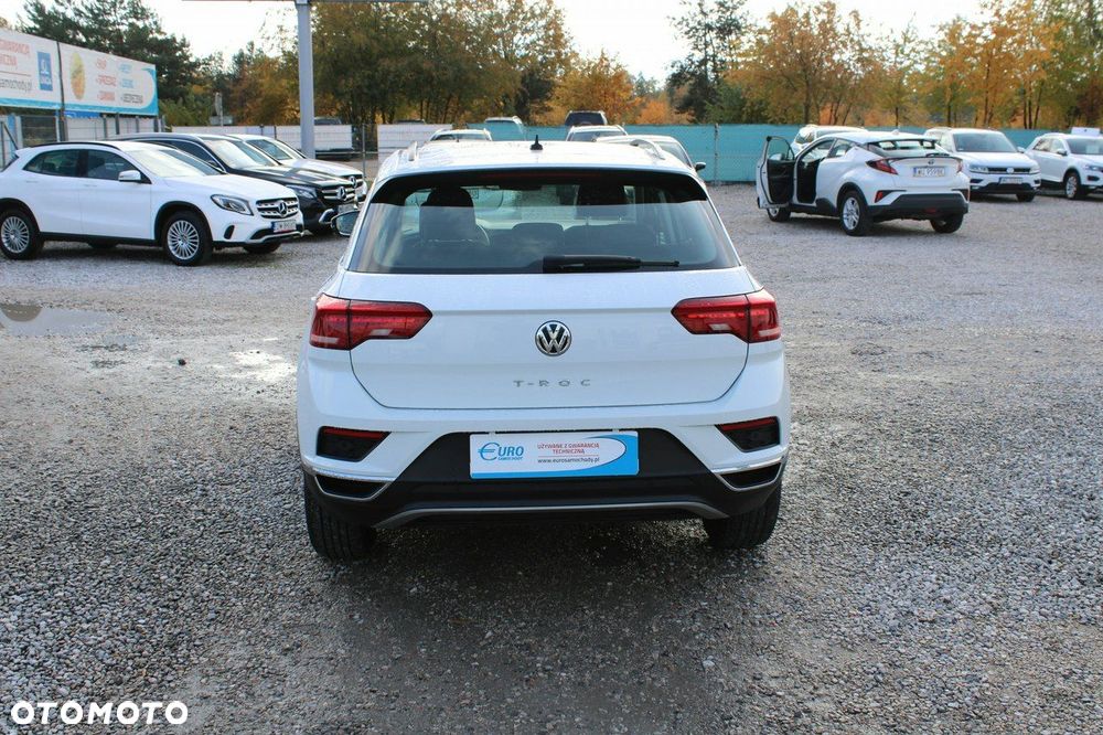 Volkswagen T-Roc - 7