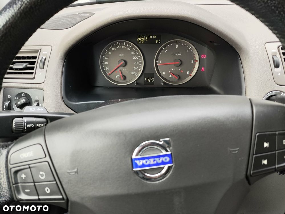 Volvo S40 2.0D Momentum - 14