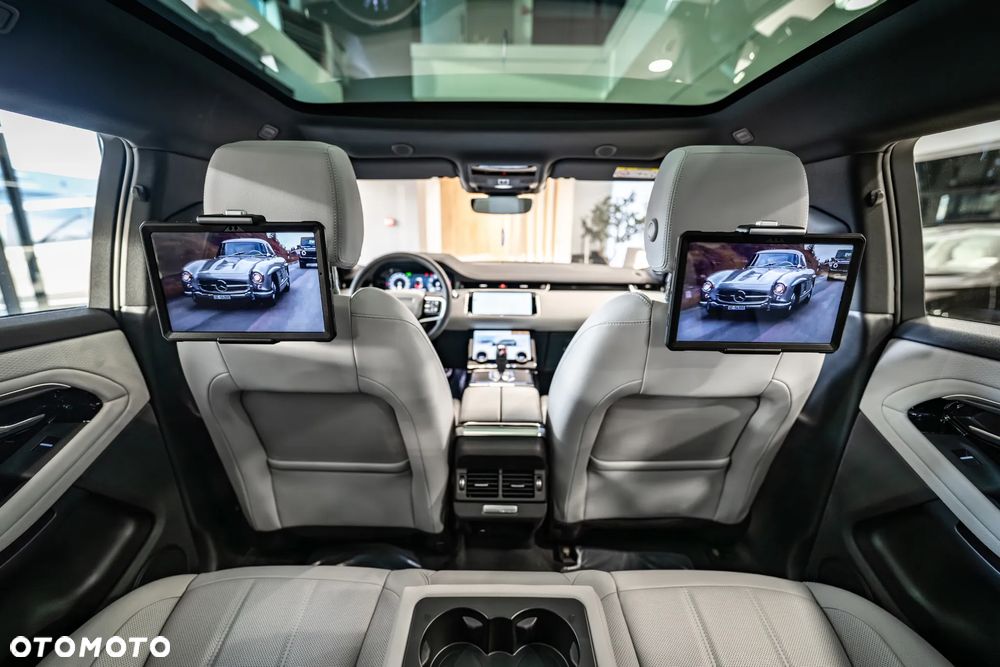 Land Rover Range Rover Evoque - 32