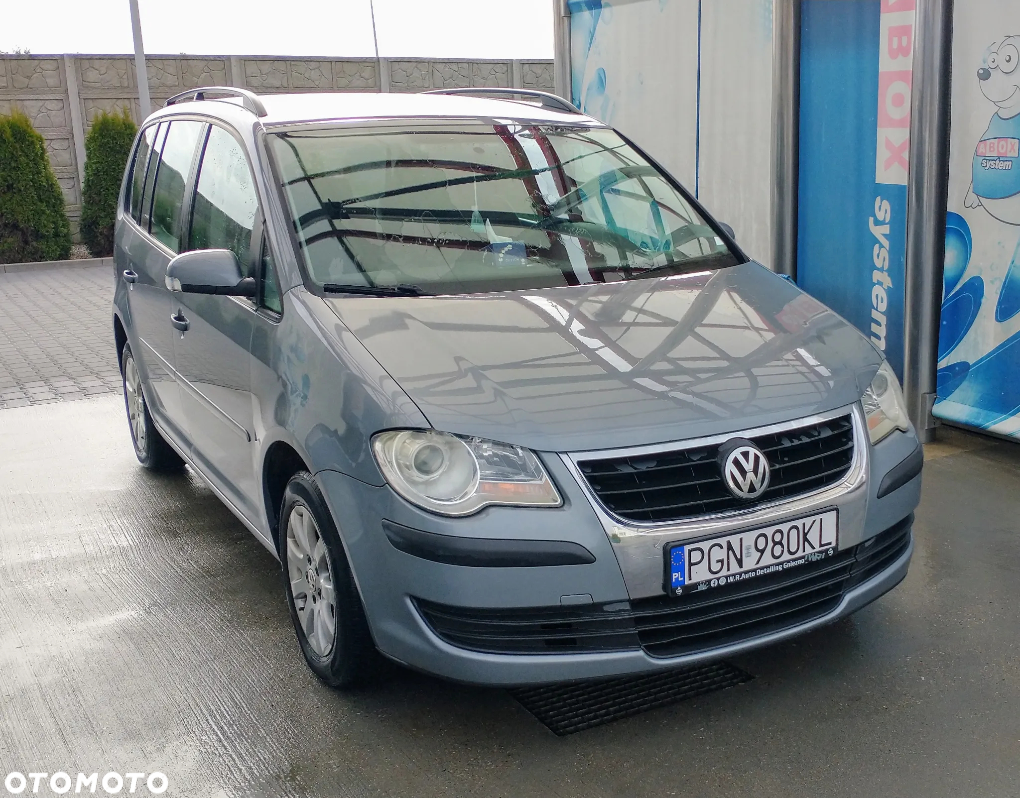 Volkswagen Touran - 9