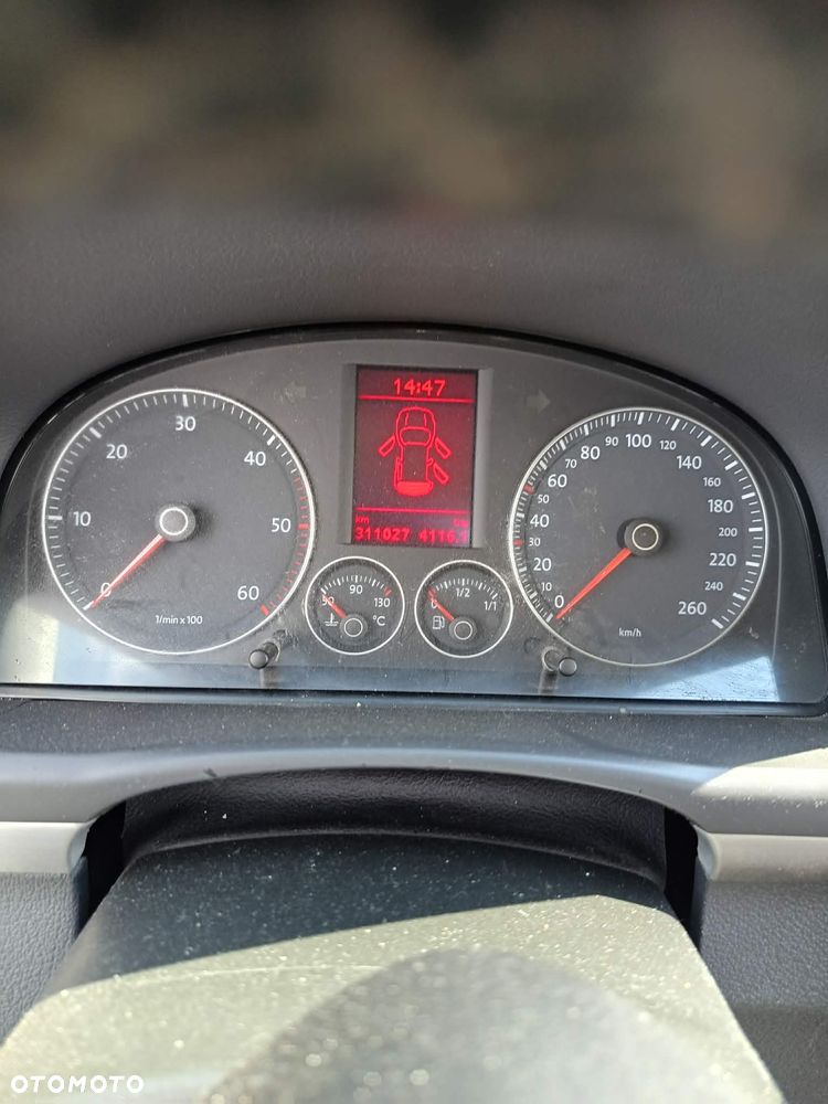 Volkswagen Touran 1.9 TDI Q-Line - 4