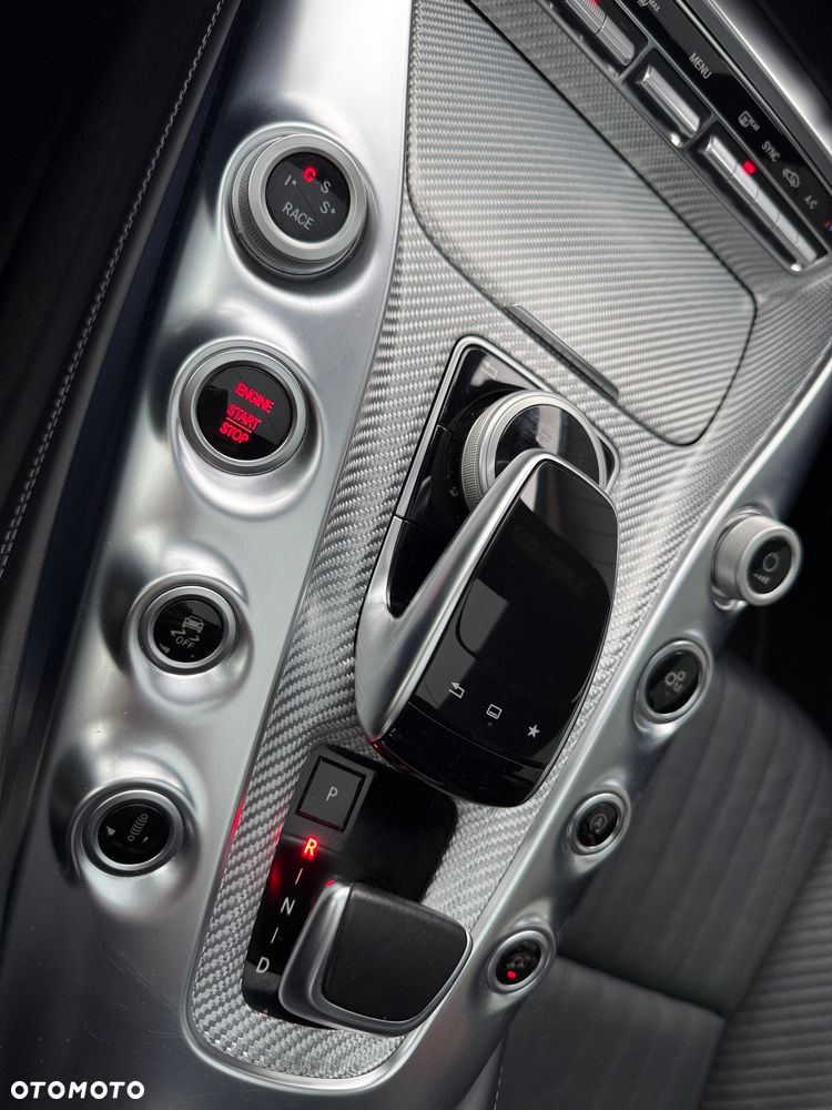 Mercedes-Benz AMG GT - 33