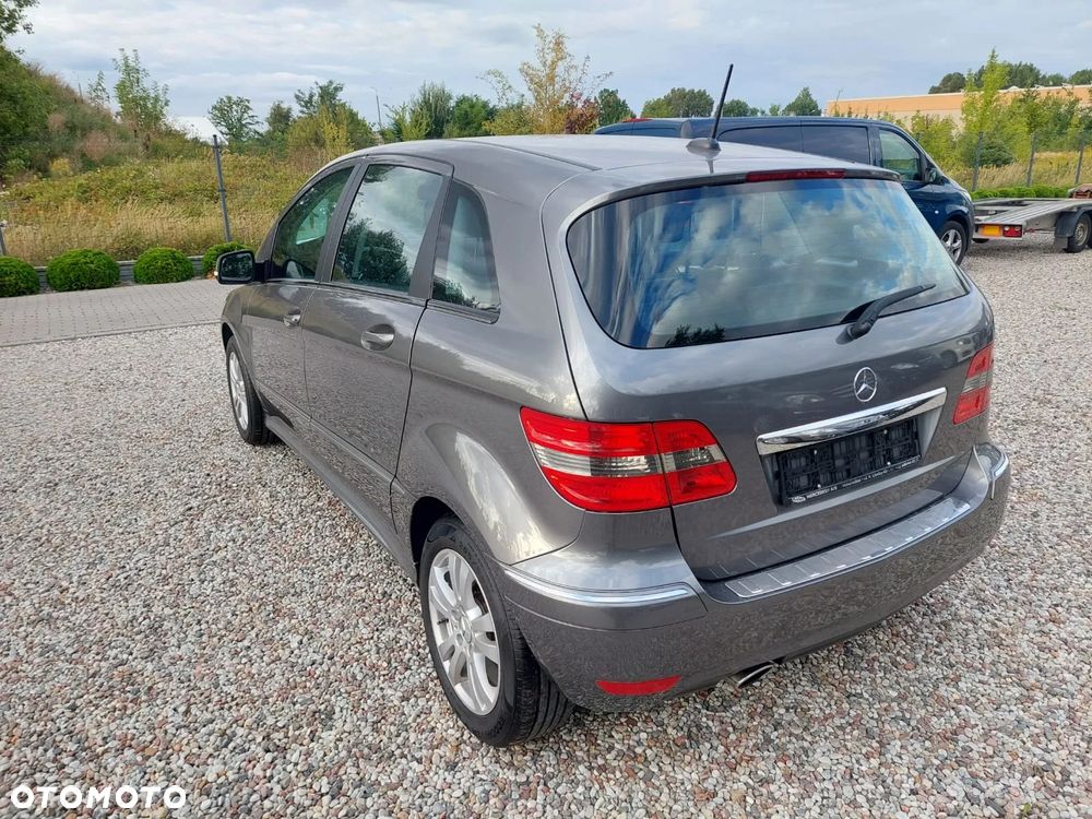 Mercedes-Benz Klasa B 160 BlueEffICIENCY - 6