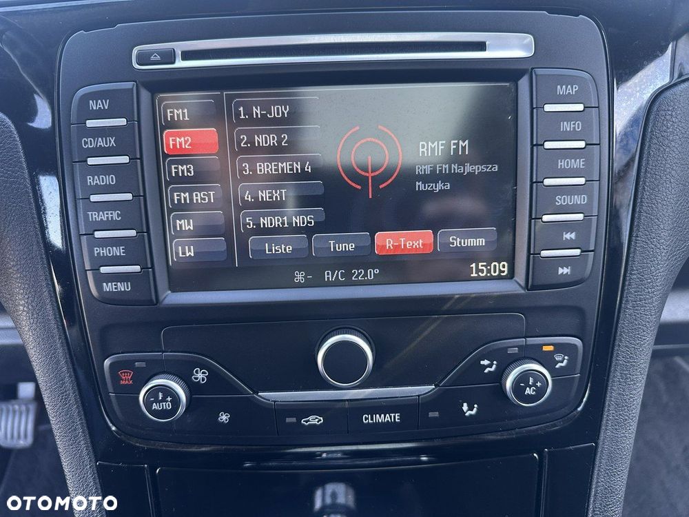 Ford S-Max - 16