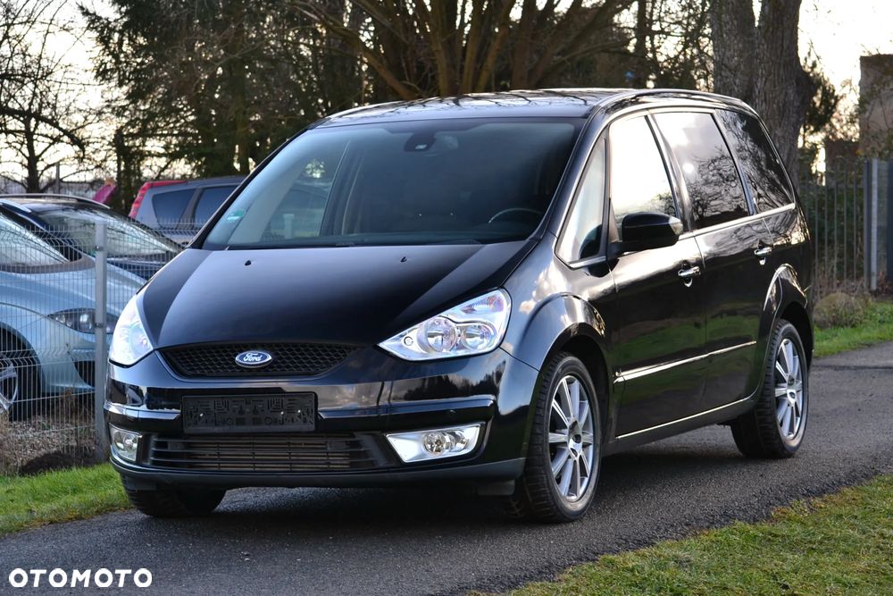 Ford Galaxy 2.0 TDCi Ghia - 14