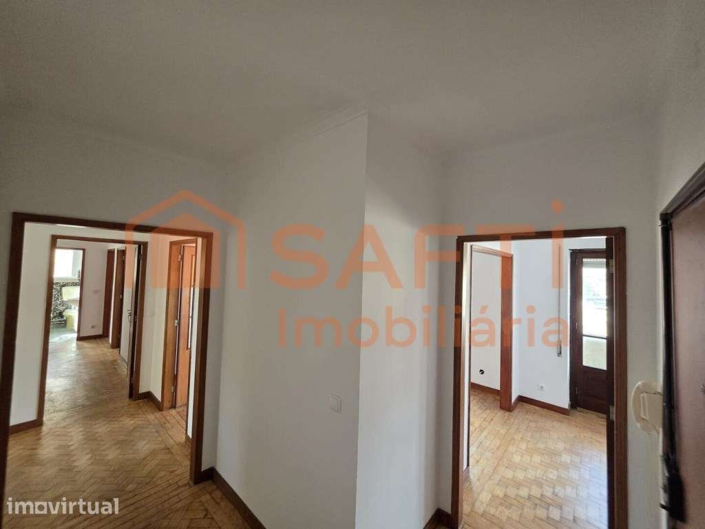 Apartamento T4 em Santo António dos Olivais - Coimbra - Grande imagem: 4/15