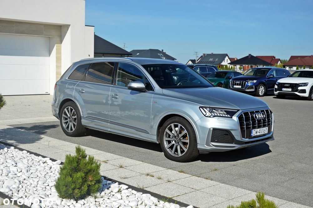 Audi Q7 - 7