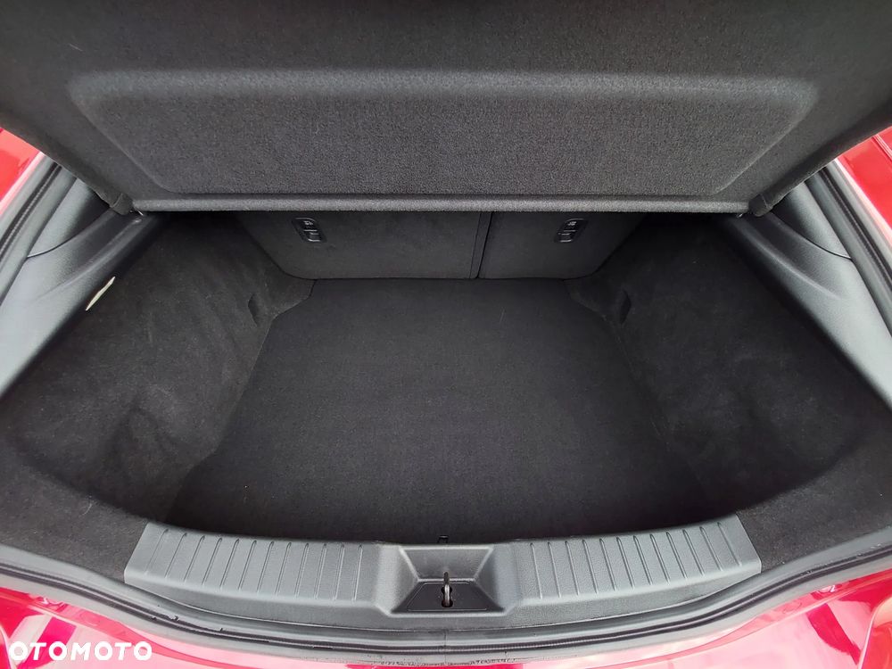 Mazda 3 2.0 mHEV Exclusive-Line - 18