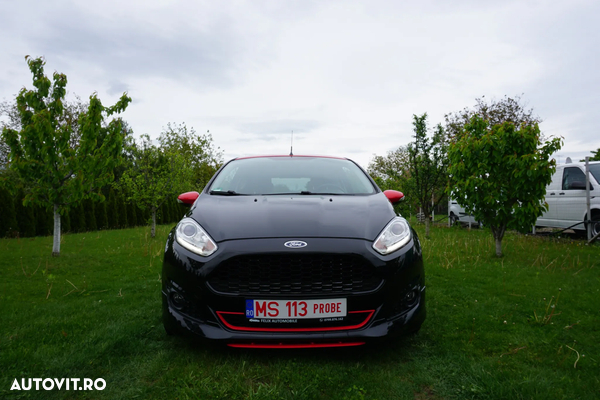 Ford Fiesta 1.0 EcoBoost S&S ST-LINE Black