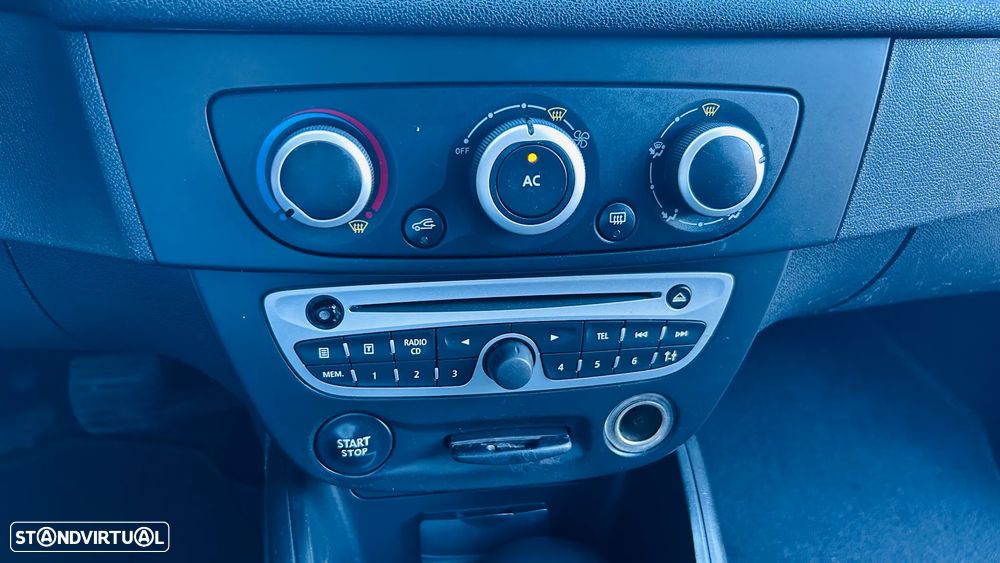 Renault Mégane Sport Tourer - 12