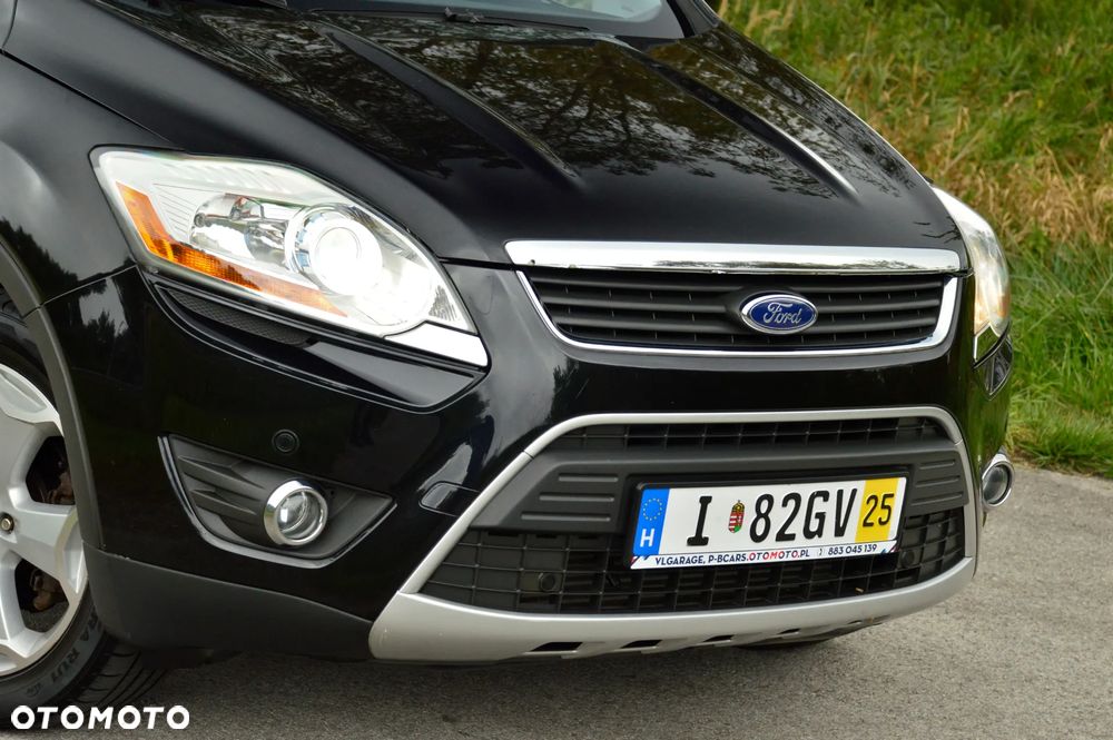 Ford Kuga 2.5 4x4 Titanium - 3