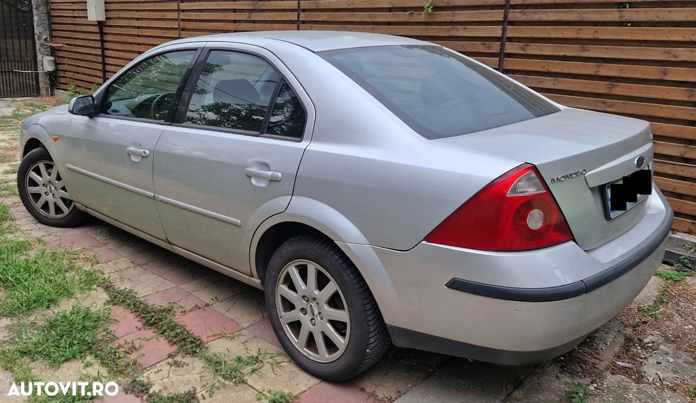 Ford Mondeo 2.0TDCi Ambiente - 4