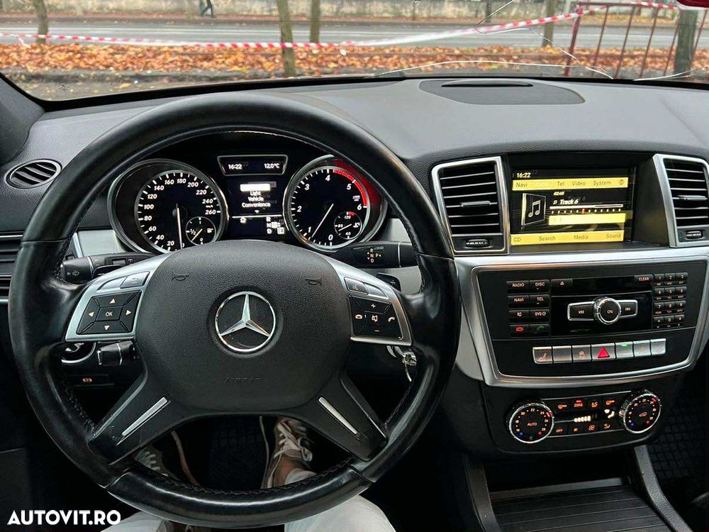 Mercedes-Benz ML - 6