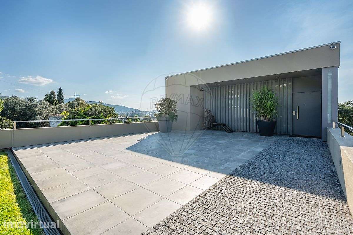 Moradia de Luxo com Vista Panorâmica em Braga - Grande imagem: 3/48