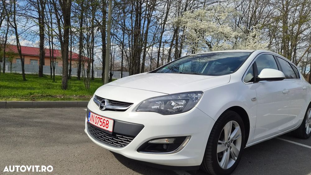 Opel Astra 1.7 CDTI DPF (119g) Edition - 4