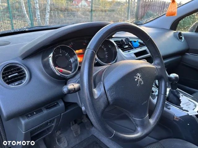 Peugeot 5008 1.6 Active - 12