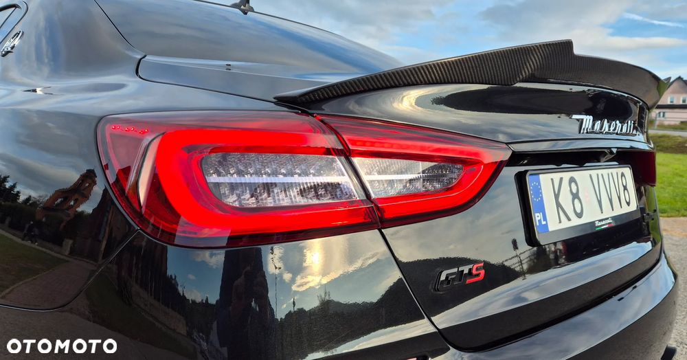 Maserati Quattroporte - 1