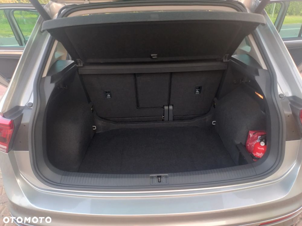 Volkswagen Tiguan 2.0 TDI SCR DSG R-Line - 26